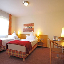 Hotel Lindenkrug, 居特斯洛 — 照片 5