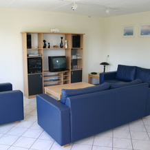 Comfy Bungalow With a Dishwasher, at the Water, 梅登布利克 — 照片 2