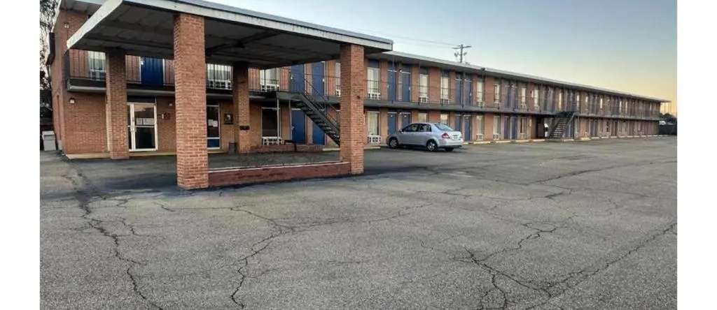 Express Inn New Albany Near Tupelo I 22, Унион-Каунти — фото 1
