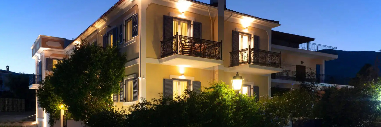 Nautilus Luxury Suites, Дельфи — фото 1