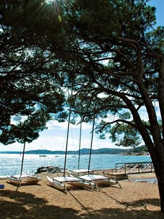 Maison Green Village, 罗克布吕讷-叙尔-阿尔让 — 照片 1