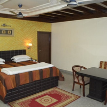Hotel RK Palace, 帕库尔 — 照片 3