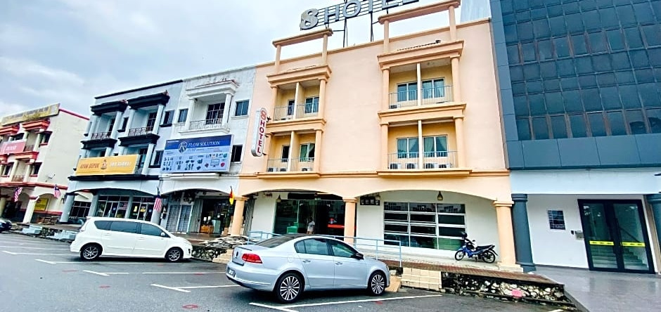 8 Hotel Nilai / Klia, Нилай — фото 1