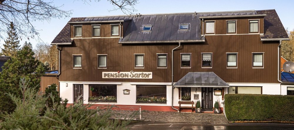 Pension Sartor, Altenberg — photo 1