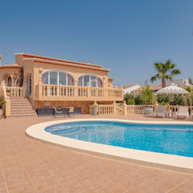 Villa With Very Spacious Terrace, Beautiful View of the Mountains & Private Pool, 贝尼塔切尔 — 照片 5