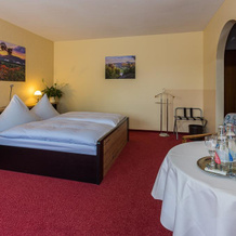 Hotel Zur Aussicht, 洪施泰因 — 照片 4