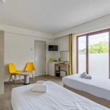Room in Apartment - Sleep & Go Brussels South - Comfort Studio - Twin, 圣杰内修斯-罗德 — 照片 2