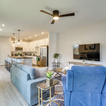2 Mi to Duke & 3 Mi to Downtown: Durham Townhome, 达勒姆 — 照片 2