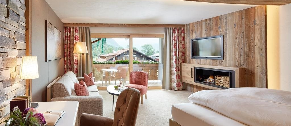 Hotel Karwendel, 佩尔蒂绍 — 照片 1