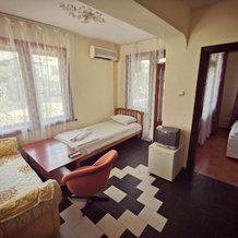 Hotel VALDI, 阿赫托波尔 — 照片 2