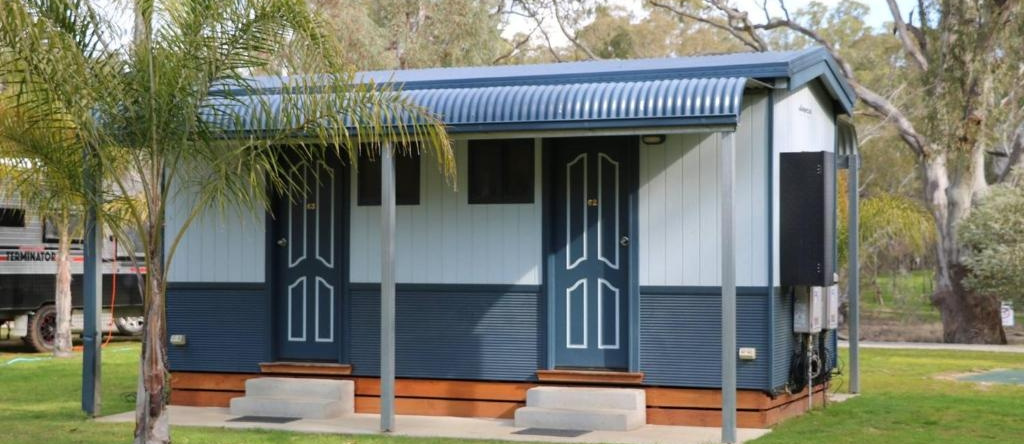 Deniliquin Riverside Caravan Park, 德尼利昆 — 照片 1