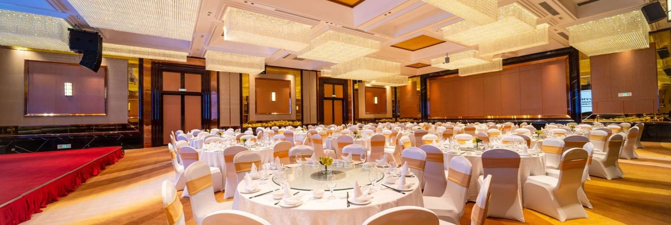 Wyndham Grand Tongren Downtown Hotel, Тунжэнь — фото 1