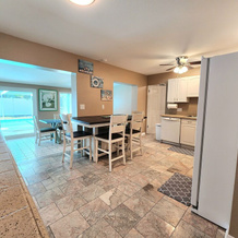 Sleeps 12 4 Bedroom Pool Home Close to Beaches Restaurants & More 4 Home by Redawning, 布雷登顿 — 照片 2