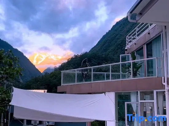 For you Hot Spring Villa View Homestay (Hailuogou Branch), 贾格萨姆卡 — 照片 1