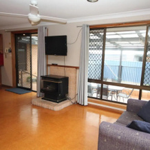 MIDDLEROCK RETREAT - 92 Chepana St LC, 克泰湖 — 照片 2