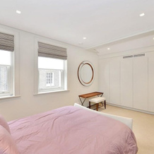 Charming 3-Bed House In London, Лондон — фото 3