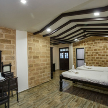 Gir Lions Paw Resort with Swimming Pool, 萨赞 — 照片 5