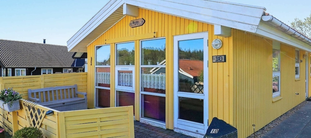 Pleasing Holiday Home In Esbjerg Near Sea, Эсбьерг — фото 1