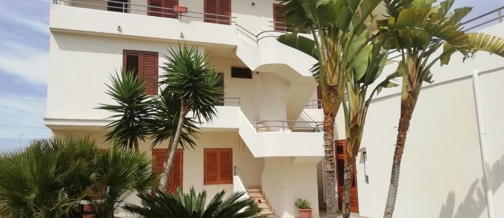 Villa Fiori Beach, 门菲 — 照片 1