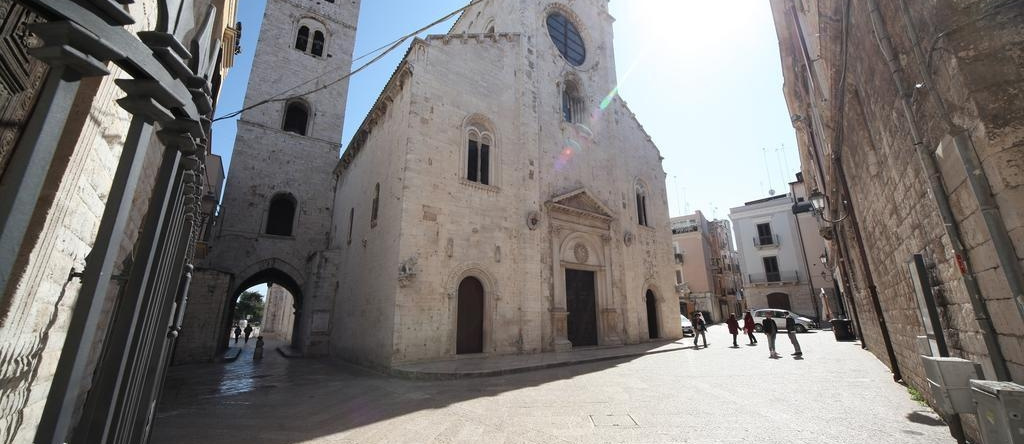 Essence, Barletta — photo 1