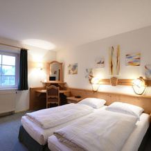 Landhotel Altes Zollhaus, 赫姆斯多夫/厄尔士山脉 — 照片 2