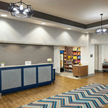 Hampton Inn Garden City Long Island, 东花园城 — 照片 2
