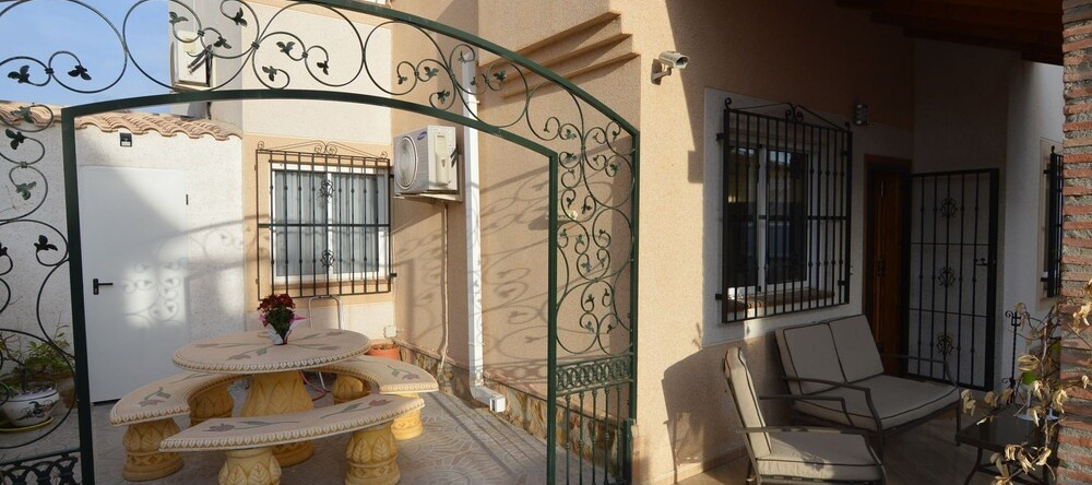 Nice Holiday Home with Shared Pool in Lo Crispin near Ciudad Quesada, 阿尔戈尔法 — 照片 1