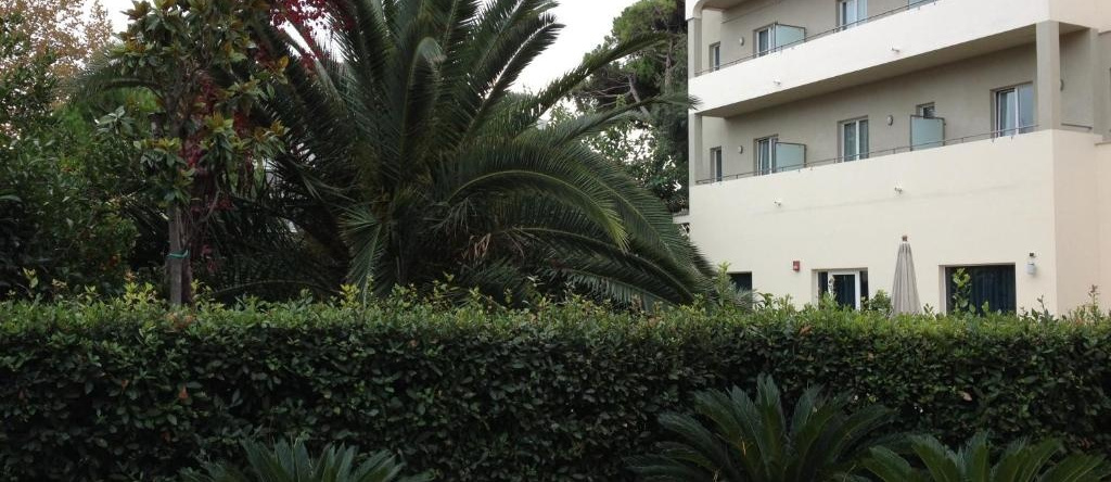 Park Hotel Alcione, 滨海弗兰卡维拉 — 照片 1