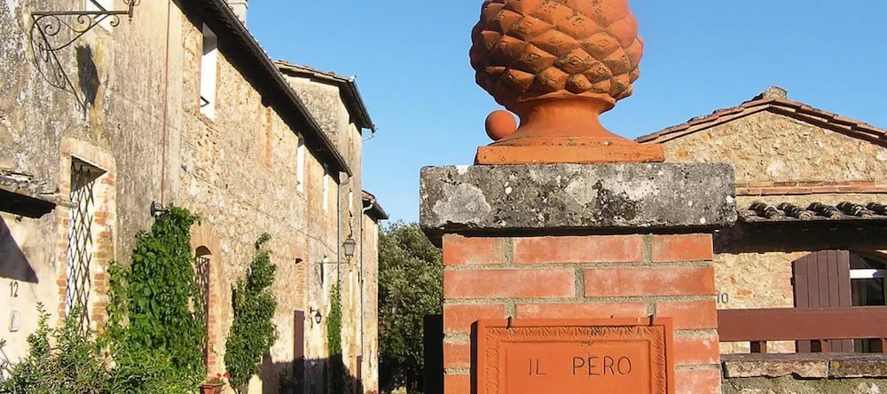 Charming House In Tuscany With Pool & Views, Совичилле — фото 1