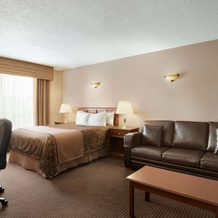 Travelodge Simcoe, Симко — фото 5