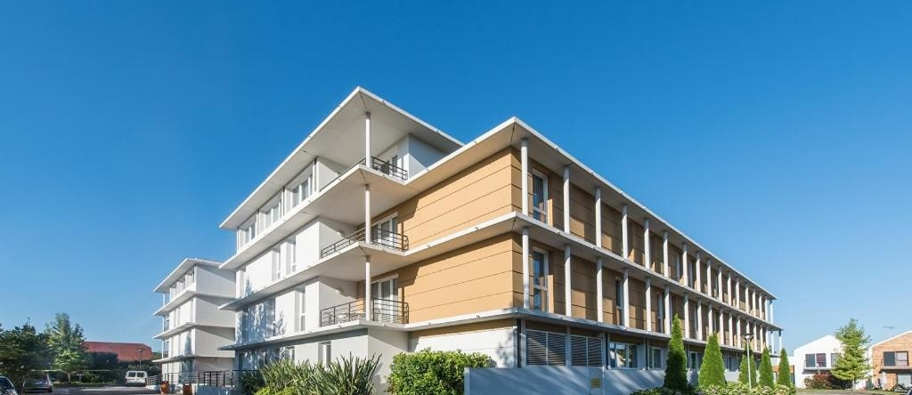 Studio Meuble Avec Parking Idealement Place, Идрон — фото 1