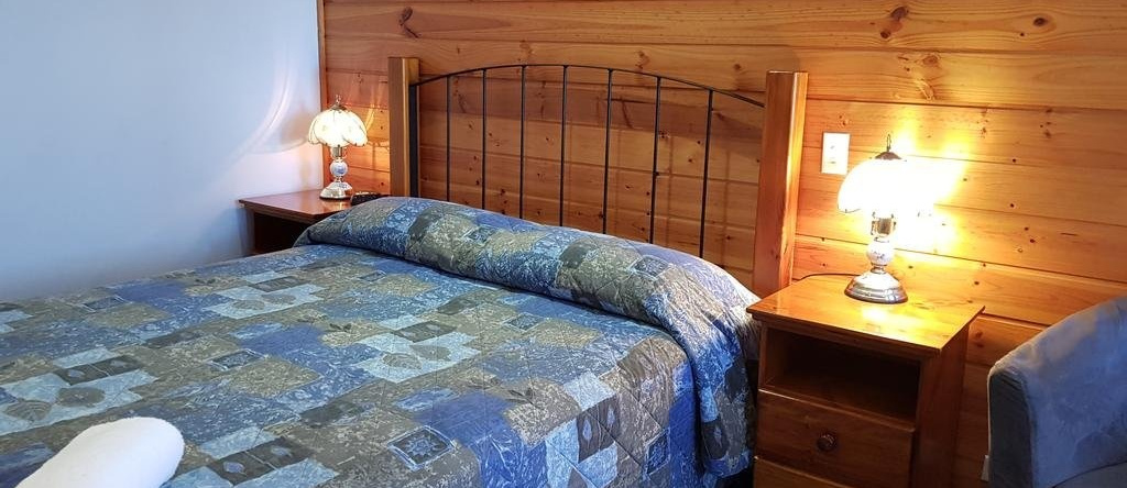 Colonial Motel and Serviced Apartments, 扬 — 照片 1