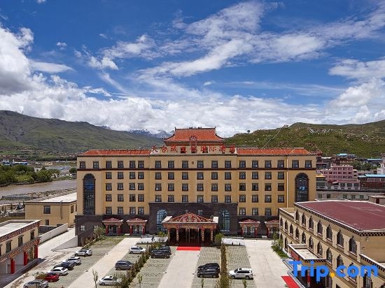 Tianhe Tibetan Culture International Hotel, 甘孜 — 照片 1