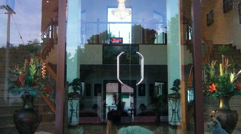 Mukdahan Manor B&B, Мукдахан — фото 1