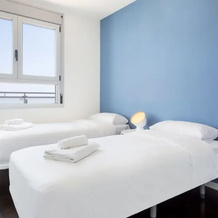 Olala Port Forum Apartments, 圣阿德里亚德贝索斯 — 照片 4