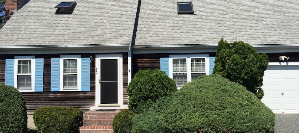 Spacious Home in Hyannis by RedAwning, 海恩尼斯 — 照片 1