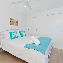 Middle Rock Beach House - Beach Front, Lake Cathie, Lake Cathie — photo 3