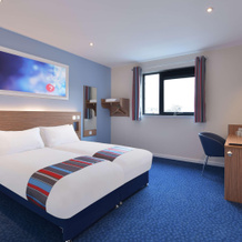 Travelodge Sunbury M3, 泰晤士河畔森伯里 — 照片 2