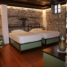 Oda Tomori, Berat — photo 3