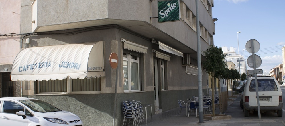 Hotel Jendri, Almassora — photo 1