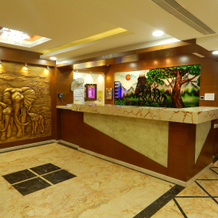 Hotel Aadhi, Маиладутурай — фото 2