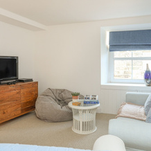 Flat 3, The Old Bank, Barmouth — photo 2