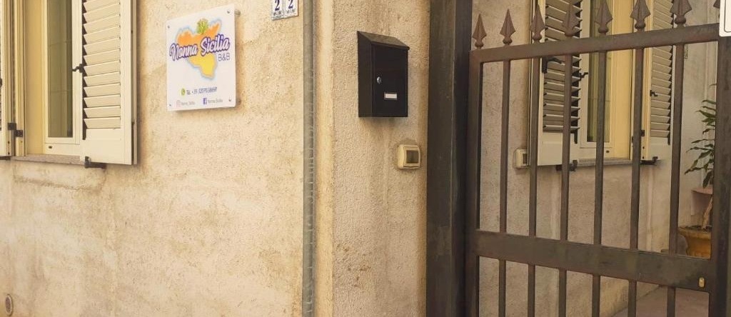 Nonna Sicilia B&B, Капри-Леоне — фото 1