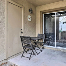 1 Mi To Dtwn Chandler: Townhome W/ Community Pool, Чандлер — фото 3