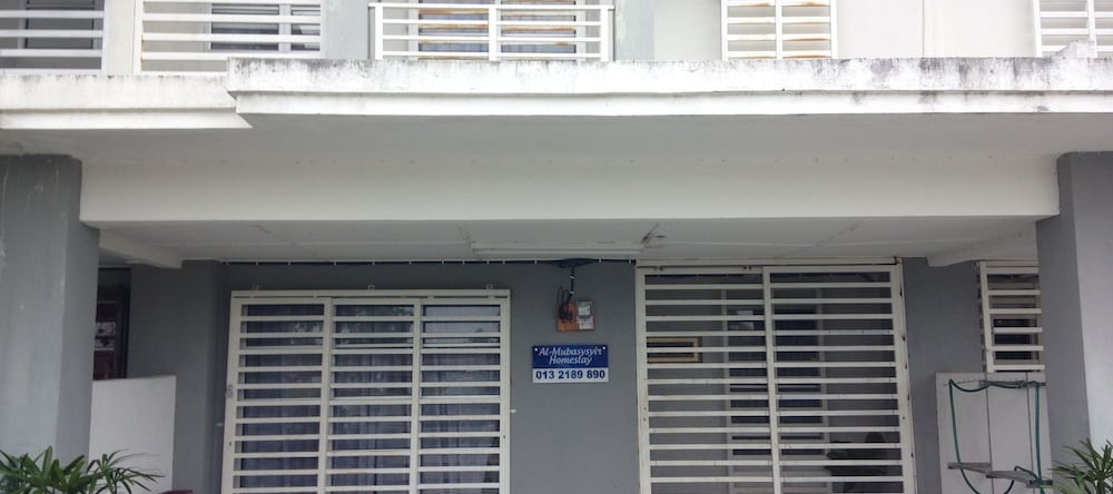 Almubasysyir Homestay Seri Iskandar, Seri Iskandar — photo 1