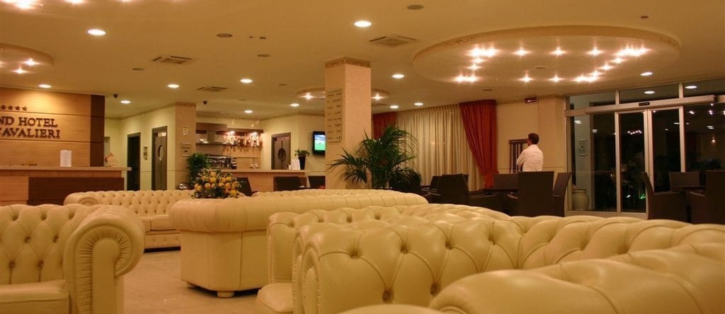 Grand Hotel dei Cavalieri, 马鲁焦 — 照片 1