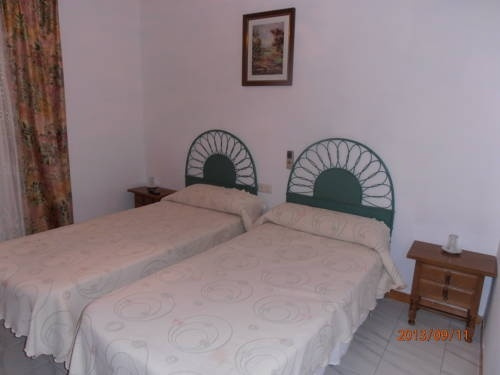 Hostal Restaurante Las Rejas, 阿尔奇多纳 — 照片 1