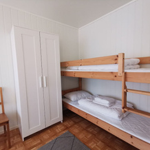 Midnattsol Rom Og Hytter, Bleik — photo 3