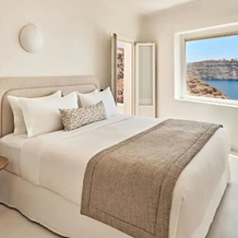 Mystique, a Luxury Collection Hotel, Santorini, Oia — photo 2