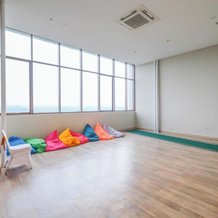Cozy And Restful Studio Lrt City Sentul - Royal Sentul Park Apartment, Kadumangu — photo 4